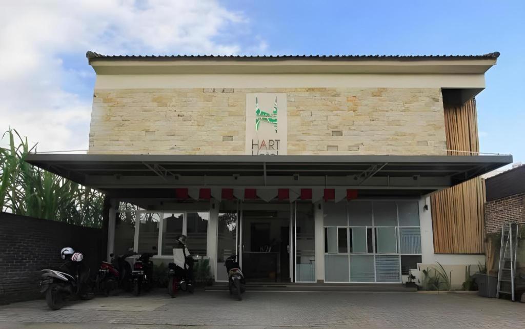 Hart Hotel Arjuna Mataram Exterior foto